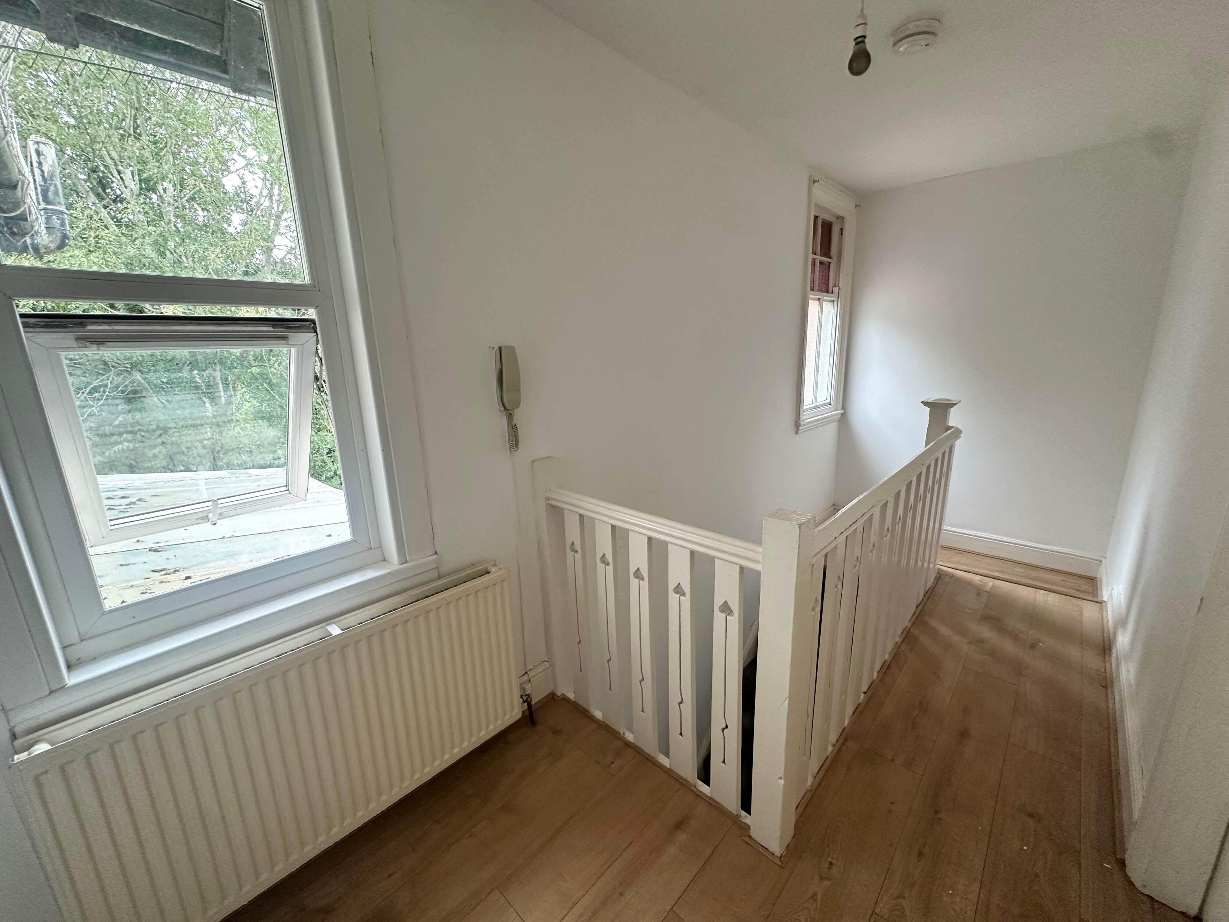Flat Oakly Road in Redditch