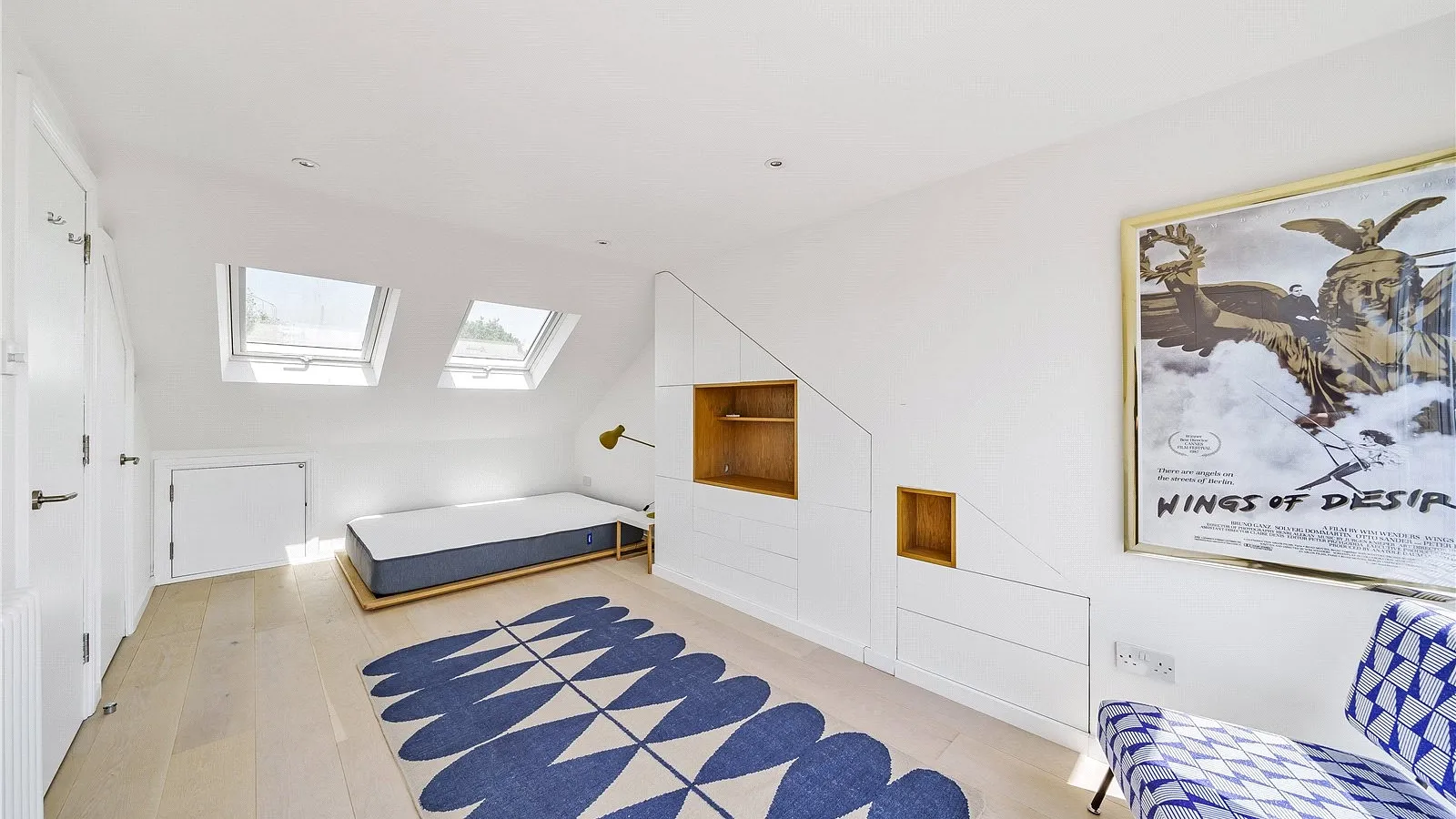 Flat Falkland Road in Greater London