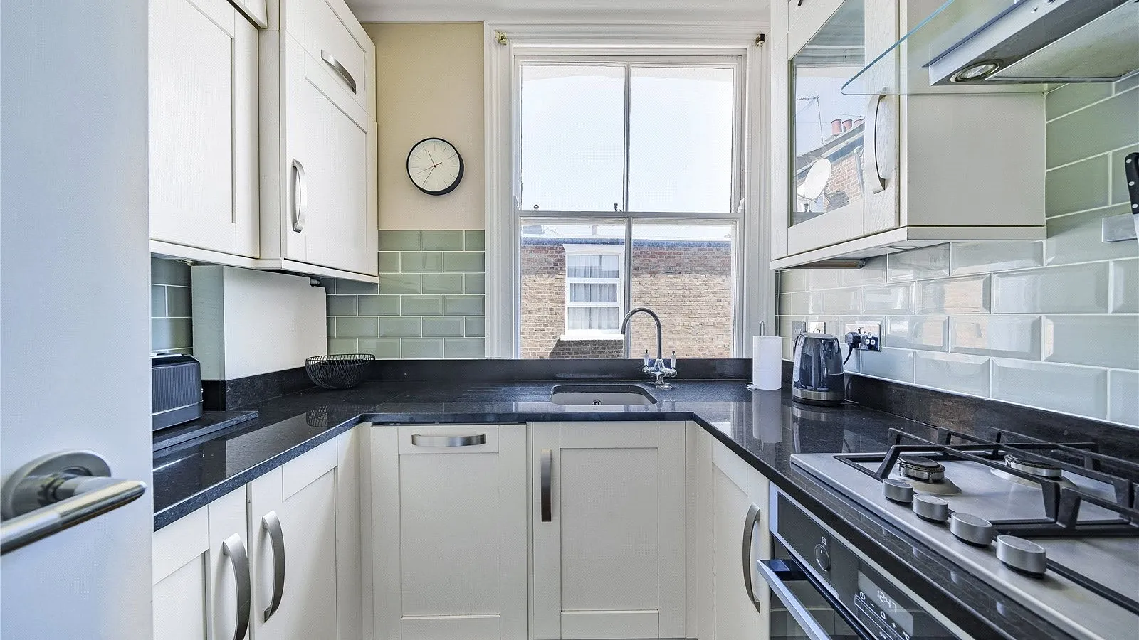 Flat Falkland Road in Greater London