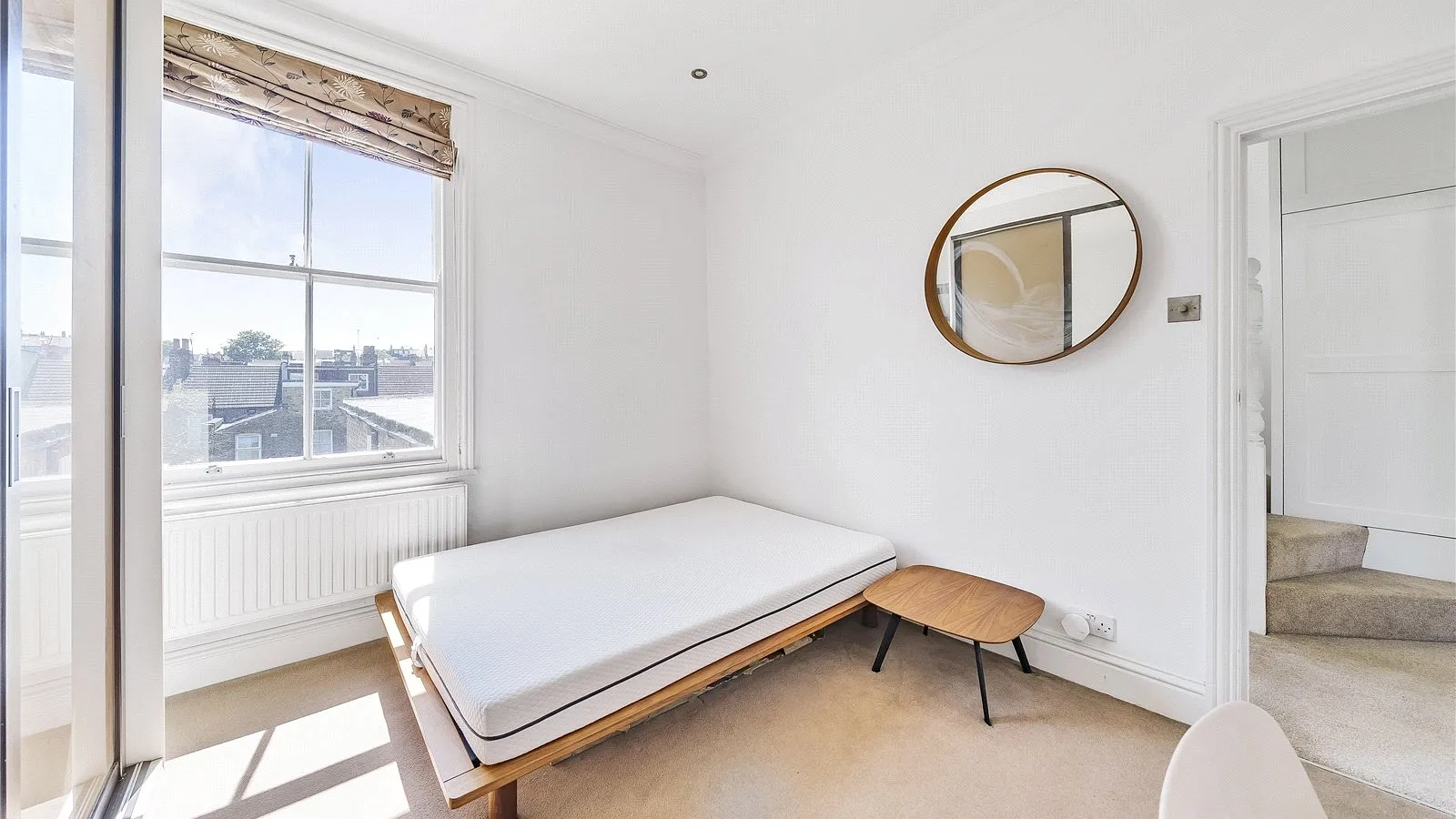 Flat Falkland Road in Greater London