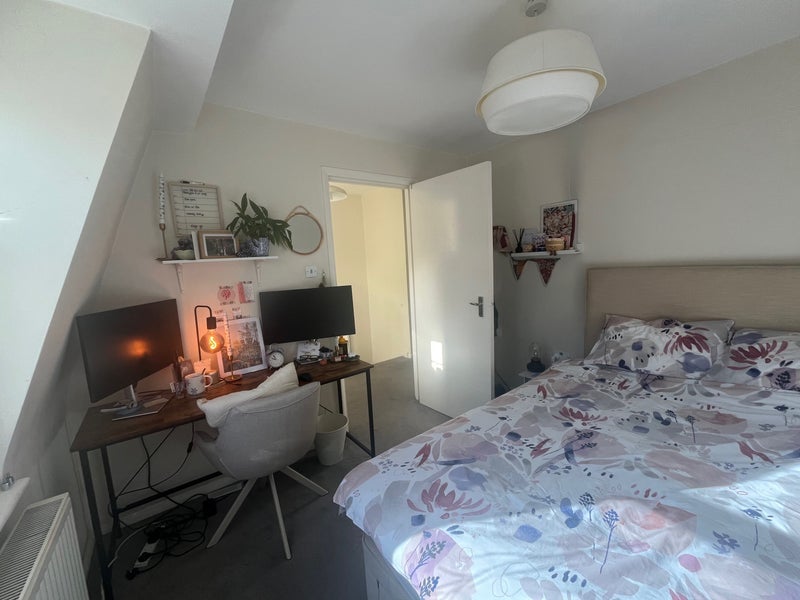 Room Saint Michael's Street in City of Westminster
