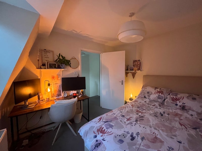 Room Saint Michael's Street in City of Westminster
