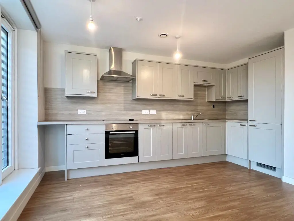 Flat Leven Street in City of Edinburgh