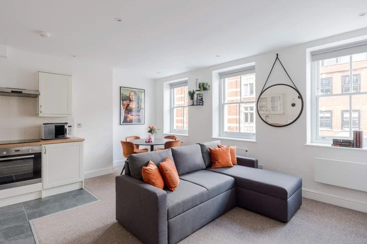 Flat Foley Street in City of Westminster