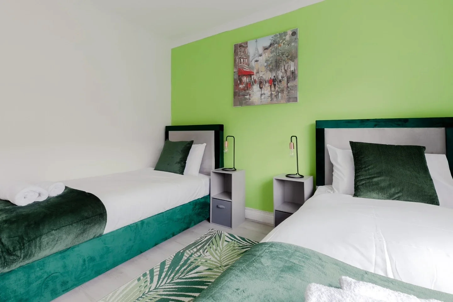 House Pershore Close in Greater London