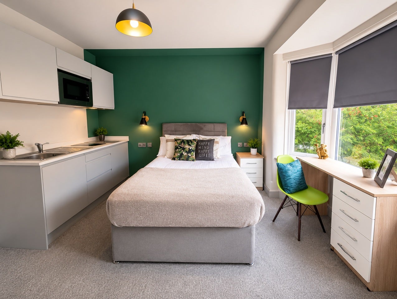 Room Lavender Road in Leicester