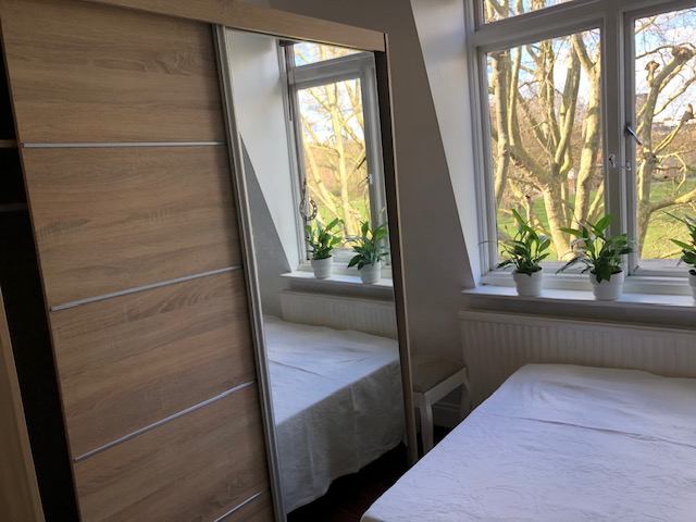 Room Grantully Road in City of Westminster