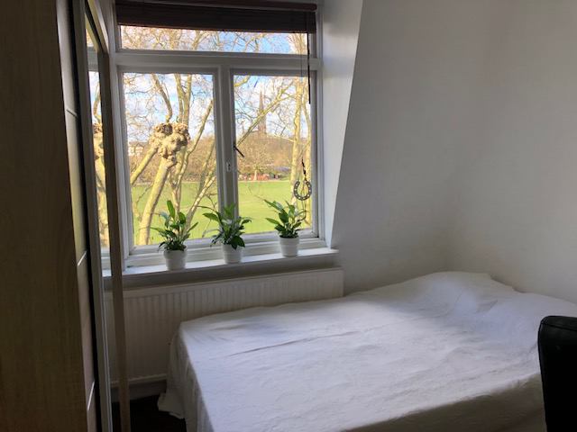 Room Grantully Road in City of Westminster