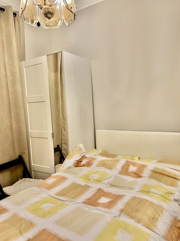 Room Eversleigh Road in Greater London