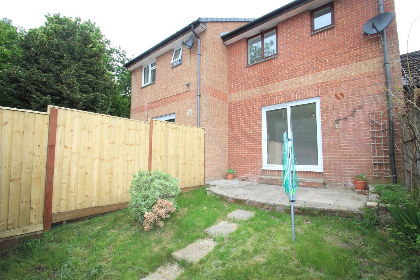 House Mary Rose Avenue in Wootton Bridge