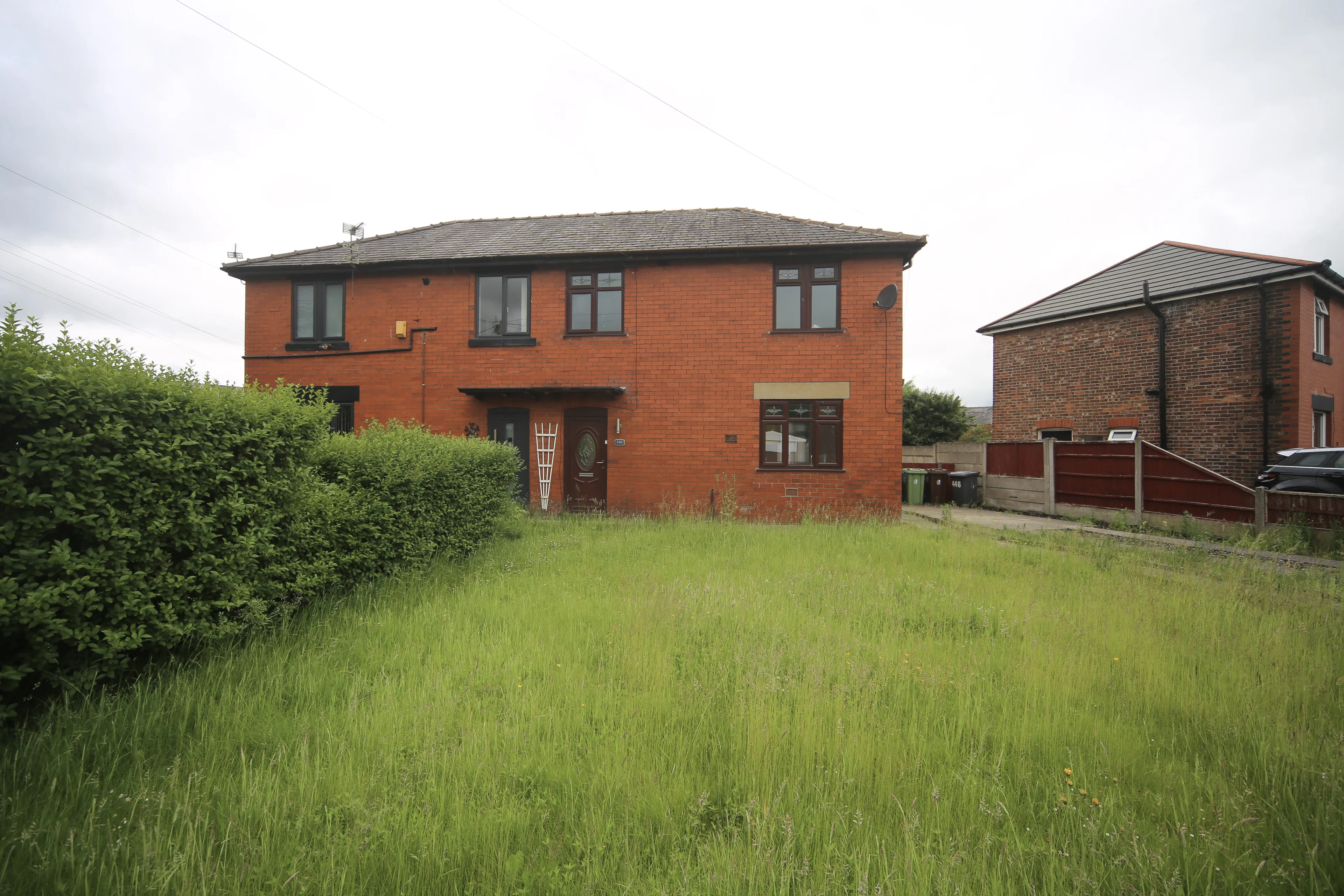 House Bickershaw Lane in Hindley