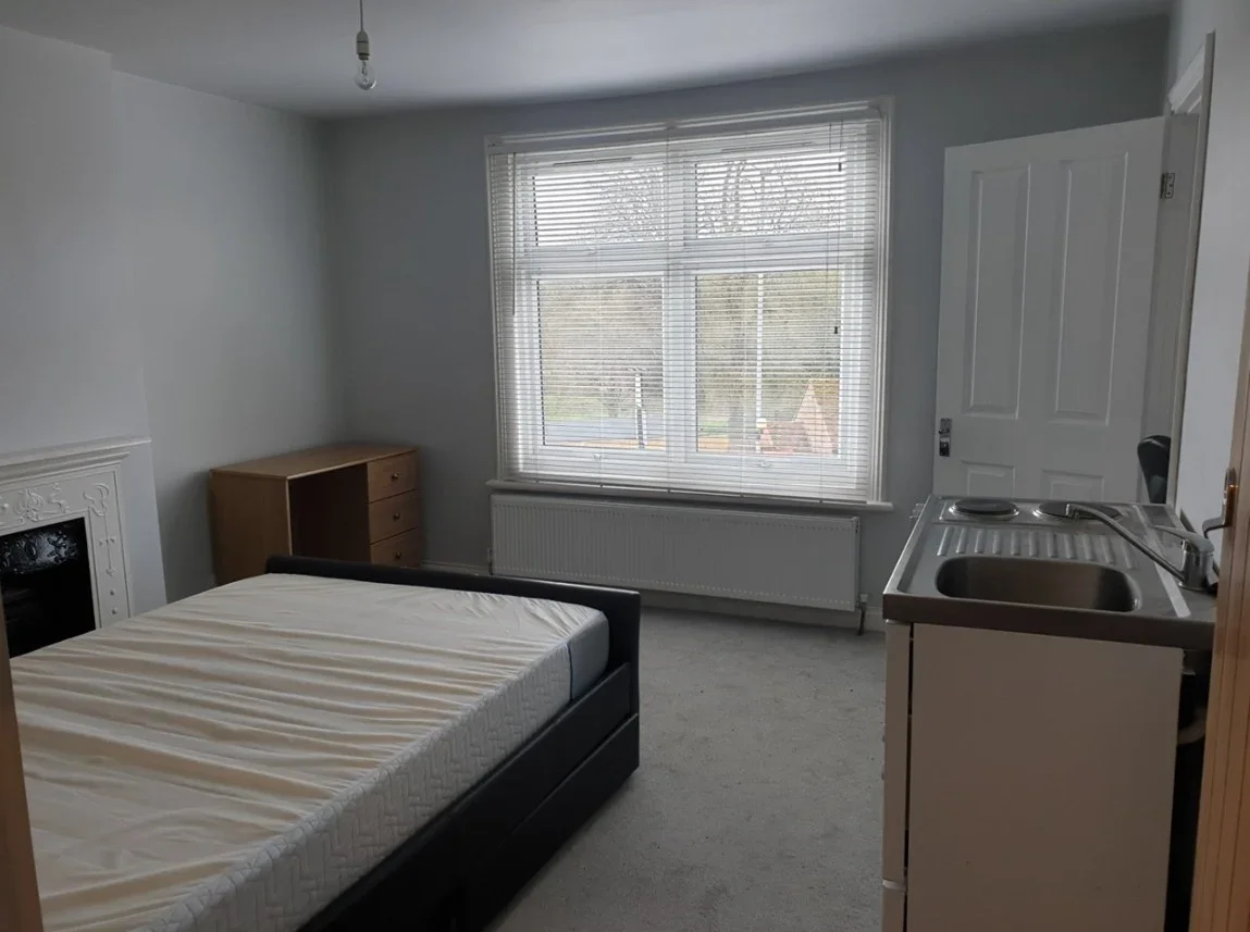 Room London Road in Chalfont St Giles
