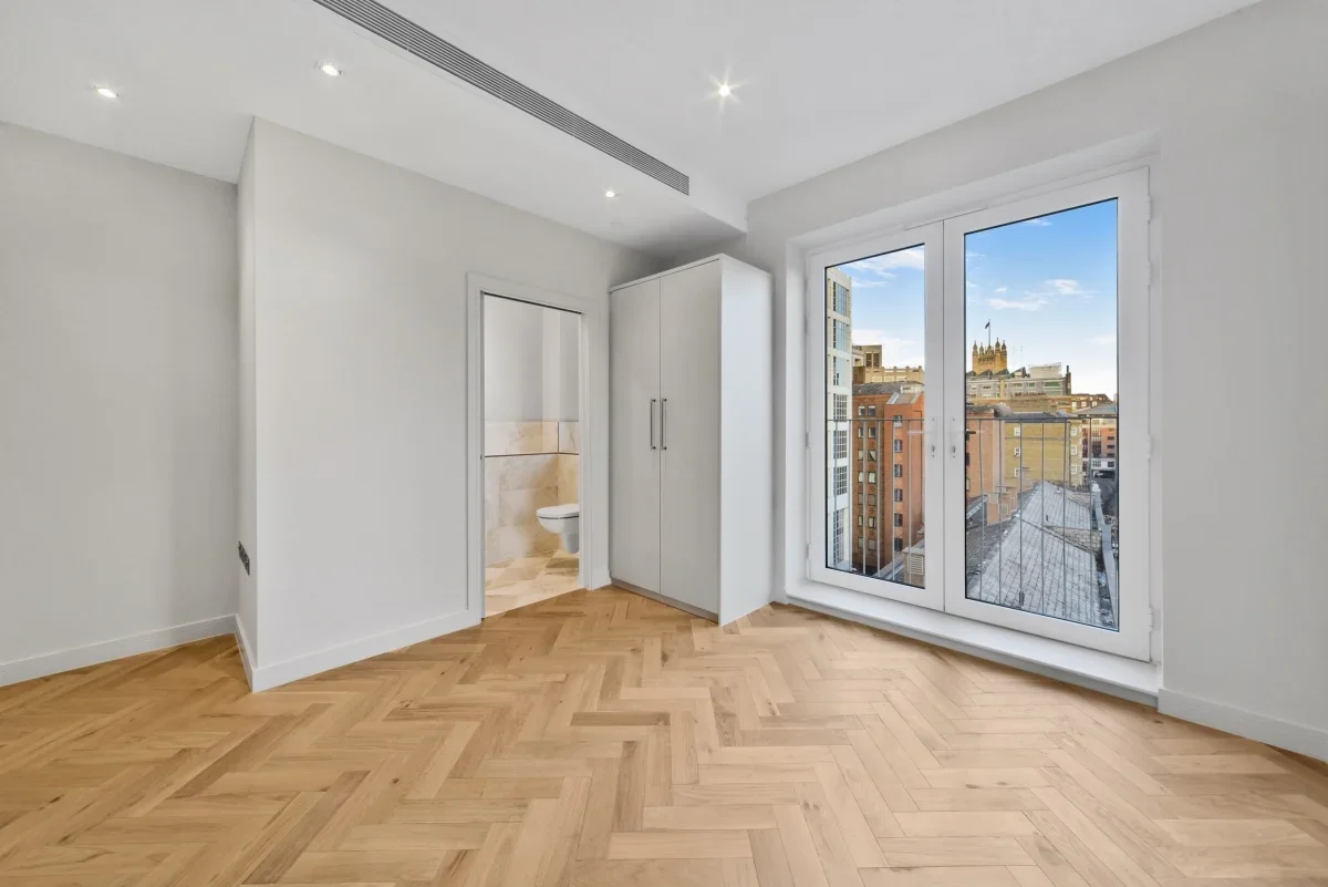 Flat Old Pye Street in City of Westminster
