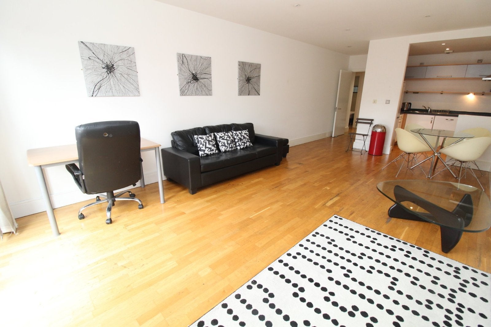 Flat Whitworth Street West in Manchester