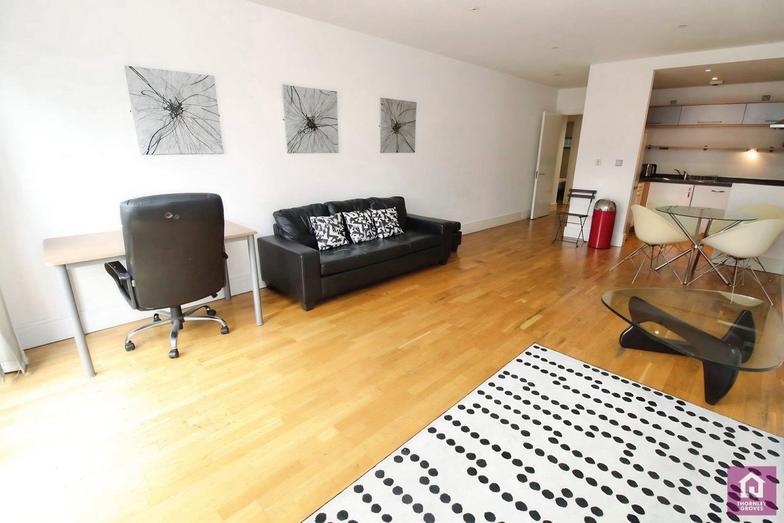Flat Whitworth Street West in Manchester