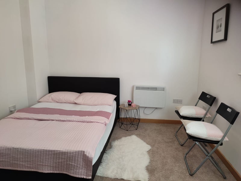 Room Cherrydown East in Basildon