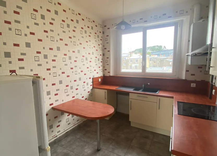 Flat Rue de l'Harteloire in Brest
