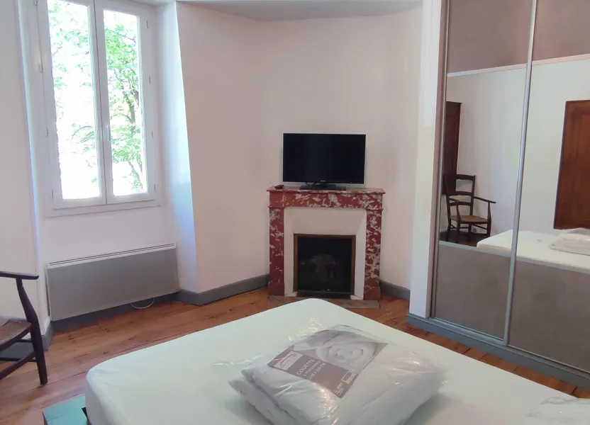 Appartement Avenue Jacques Fourcade à Vic-en-Bigorre