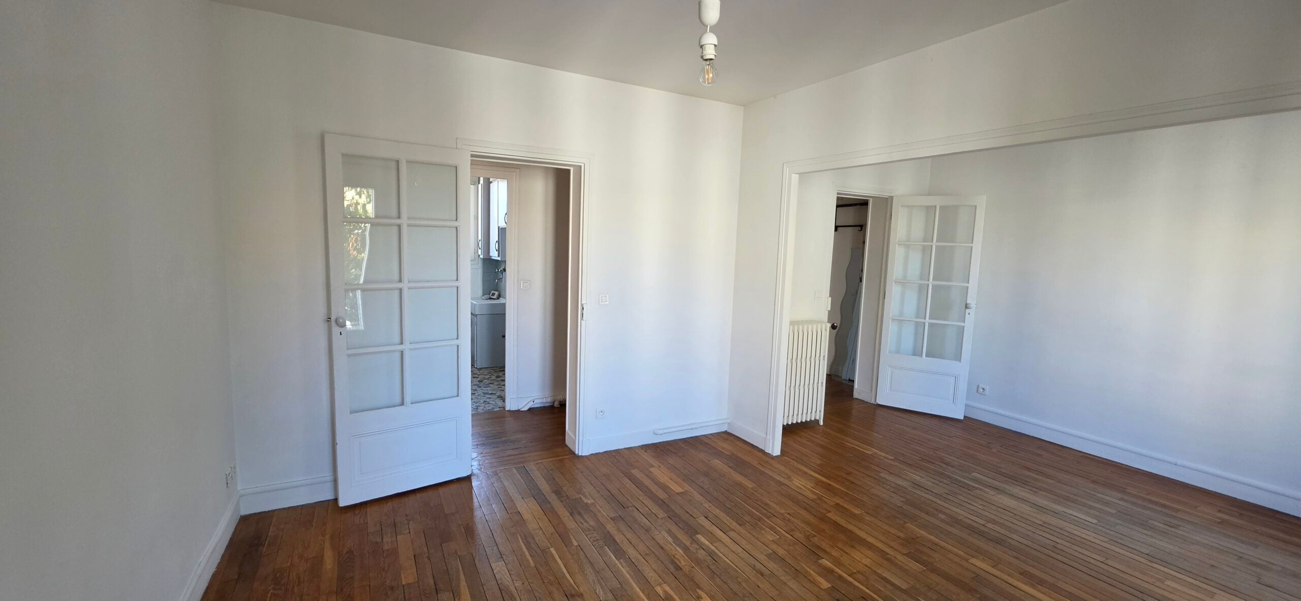 Flat Boulevard Voltaire in Asnières-sur-Seine