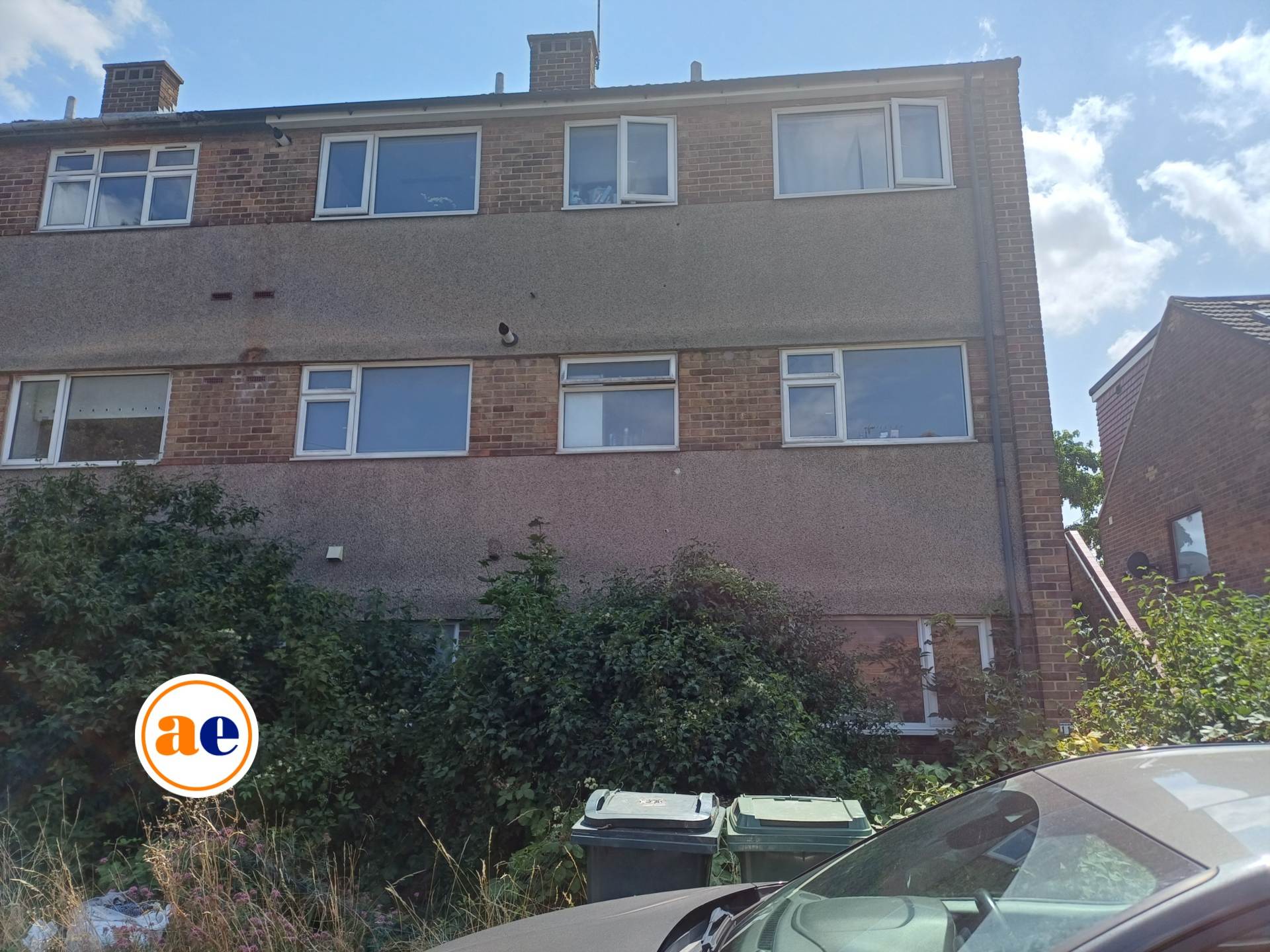 Flat Weardale Avenue in Dartford
