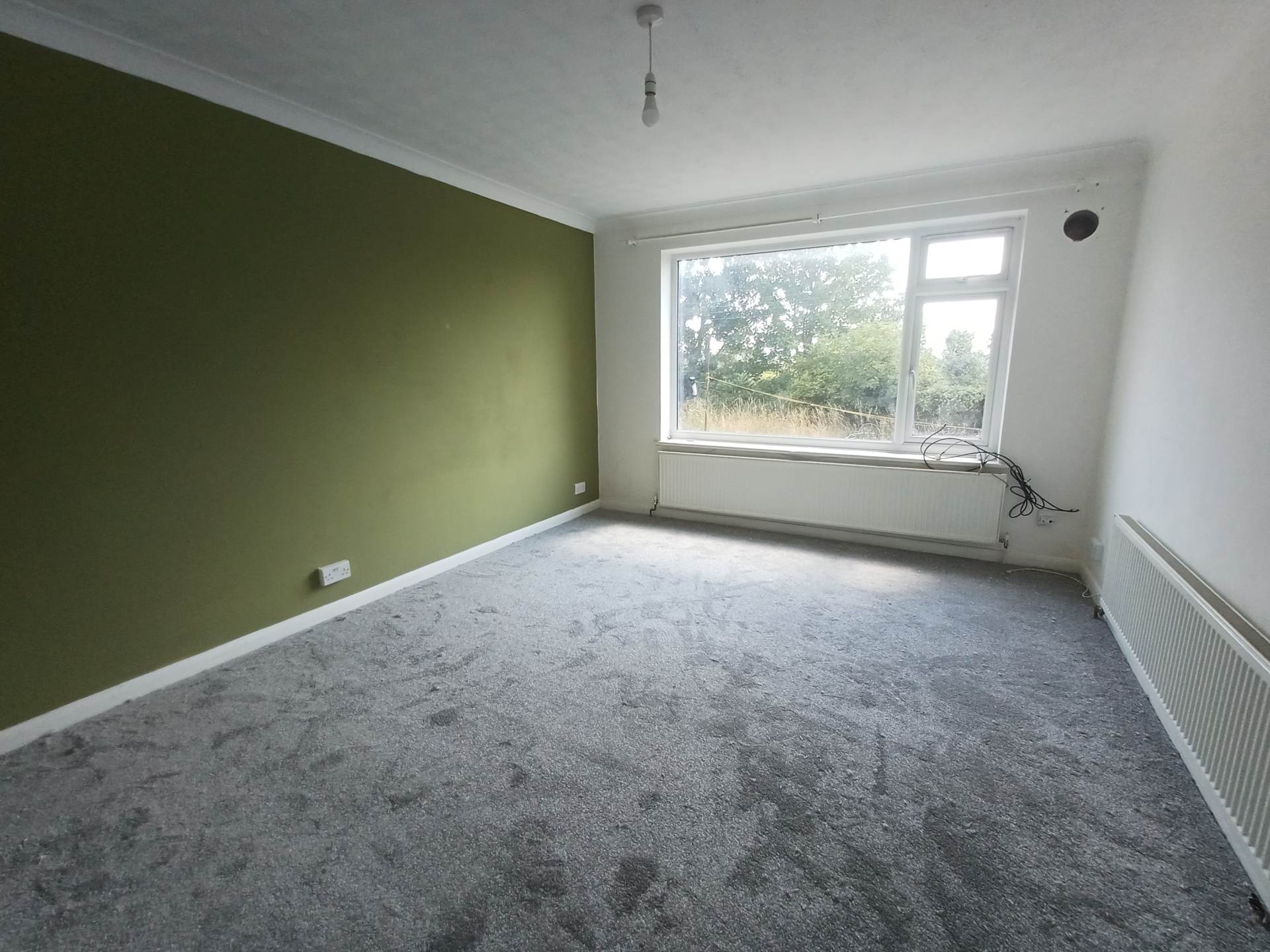 Flat Weardale Avenue in Dartford