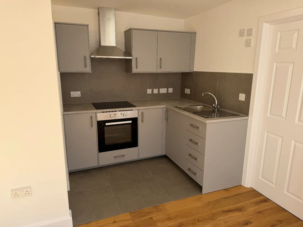 Flat Ebury Road in Nottingham