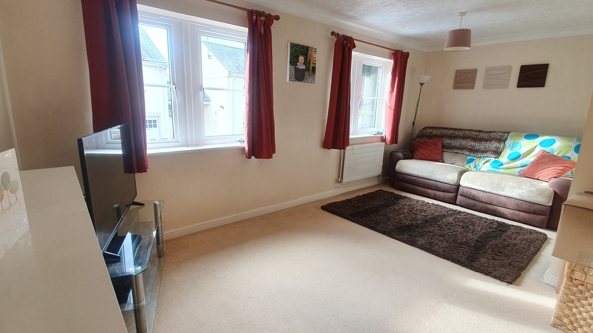 House Ramsey Close in Beechwood