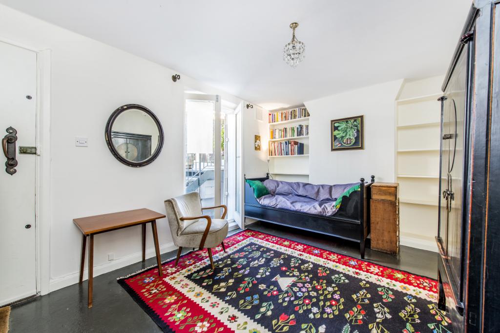 Flat Railton Road in Greater London
