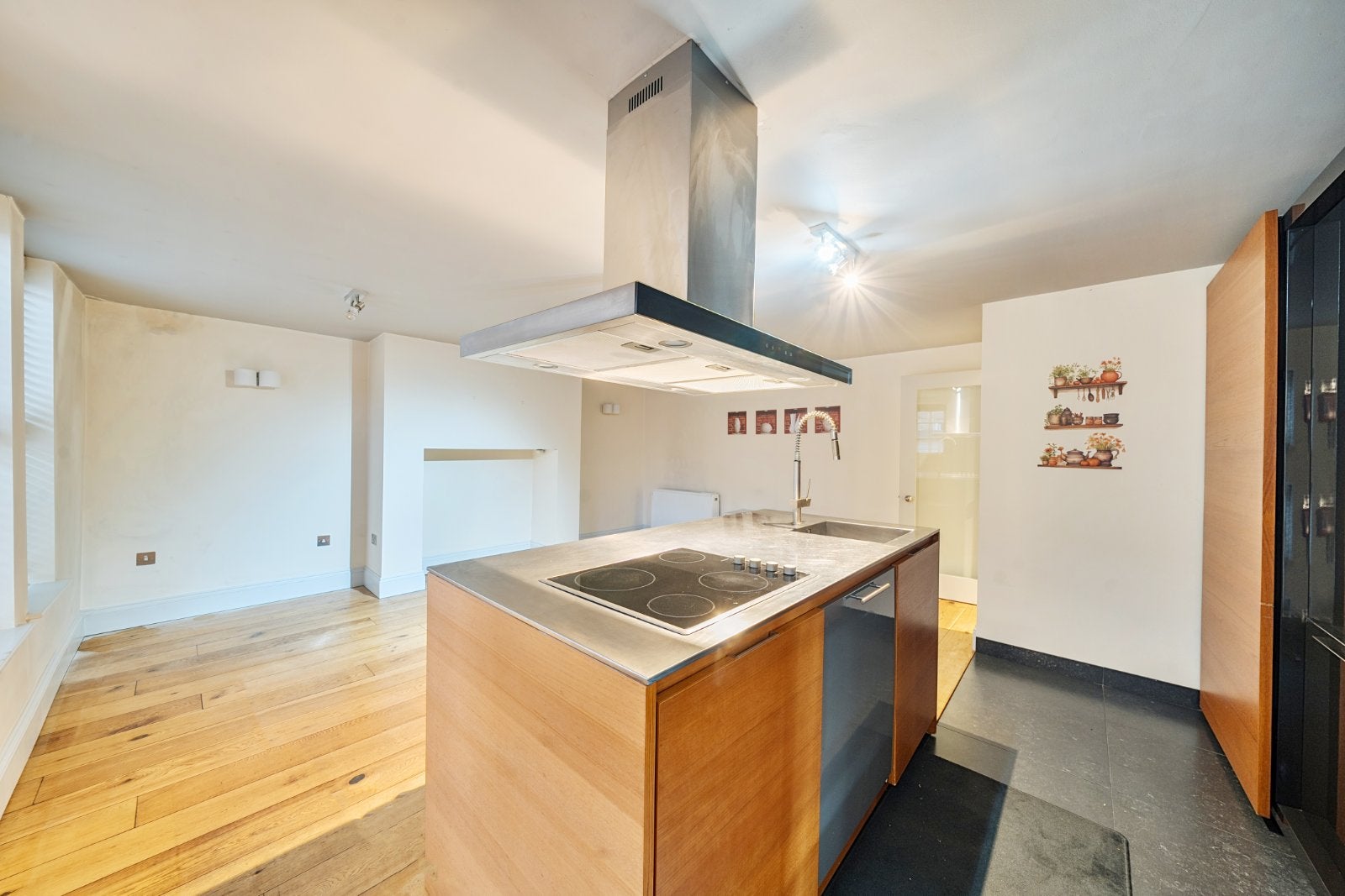 Flat Swan Court in Harrogate