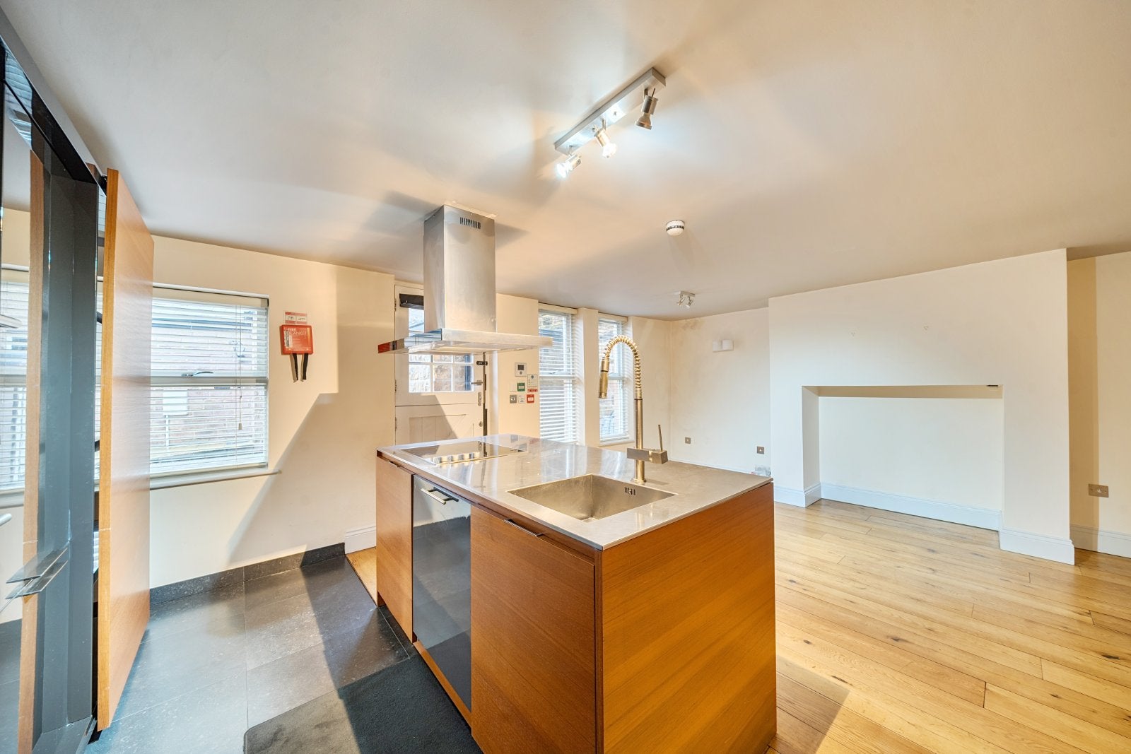 Flat Swan Court in Harrogate