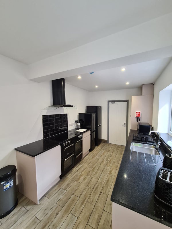 Room Grosvenor Road in Rugby