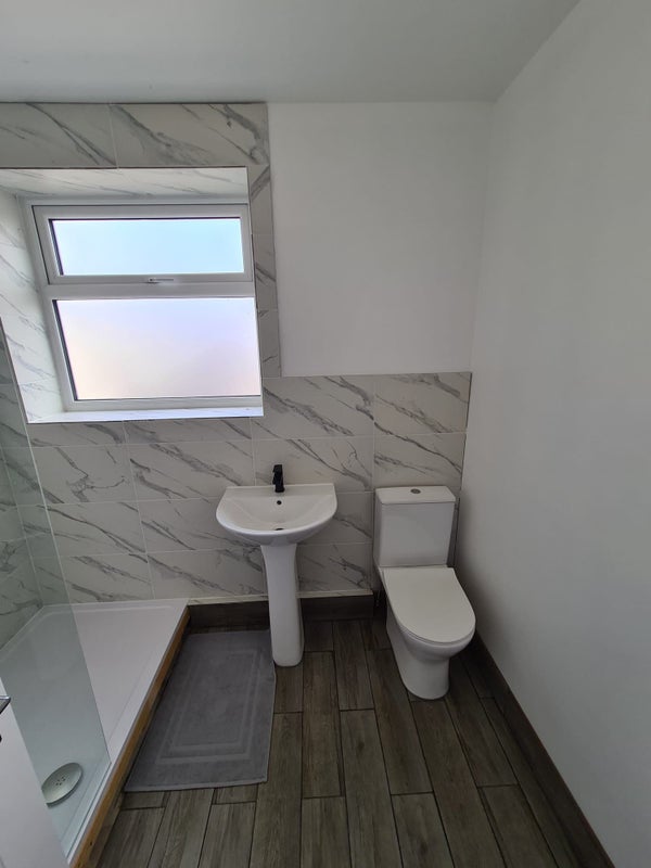 Room Grosvenor Road in Rugby