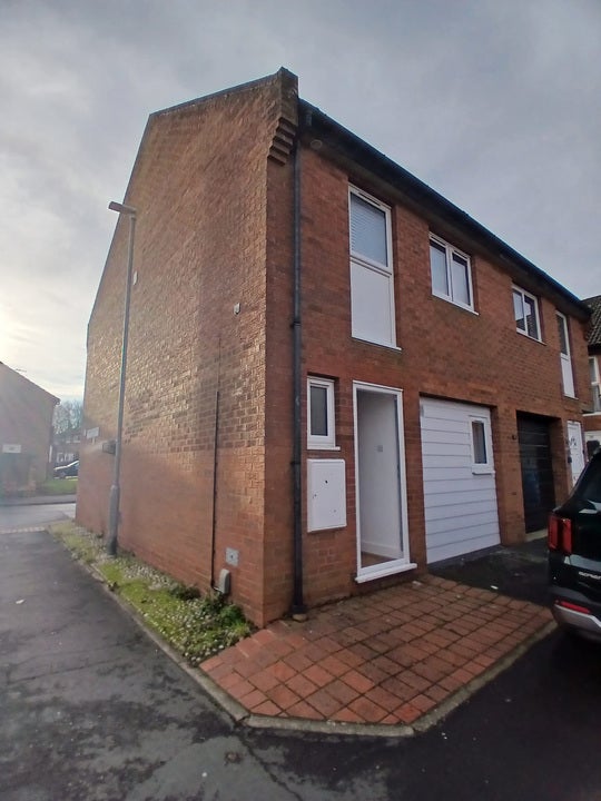 Flat Brampton Court in Norwich