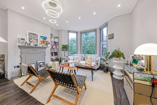 Flat Morshead Road in City of Westminster