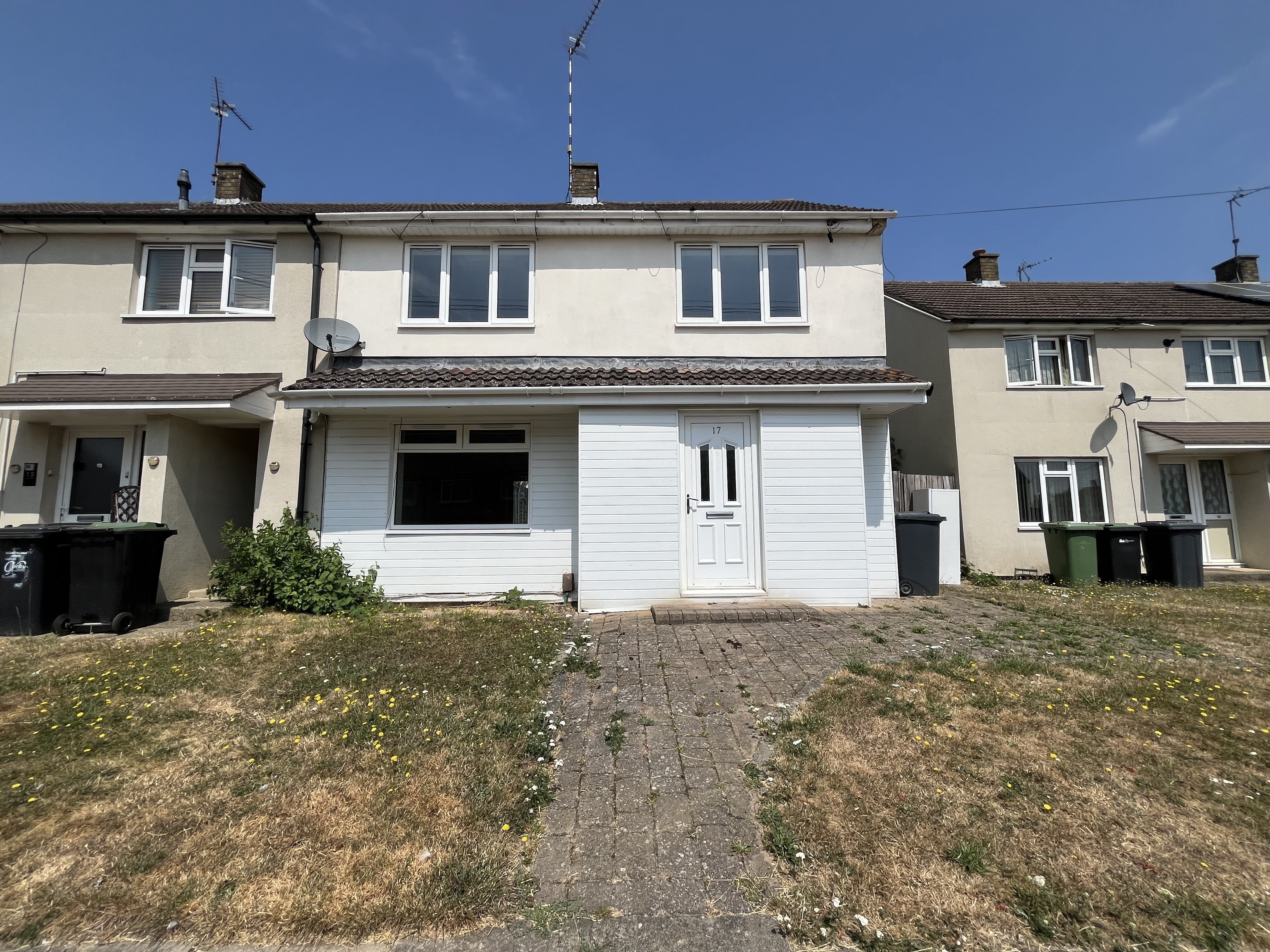 House Cupar Crescent in Corby