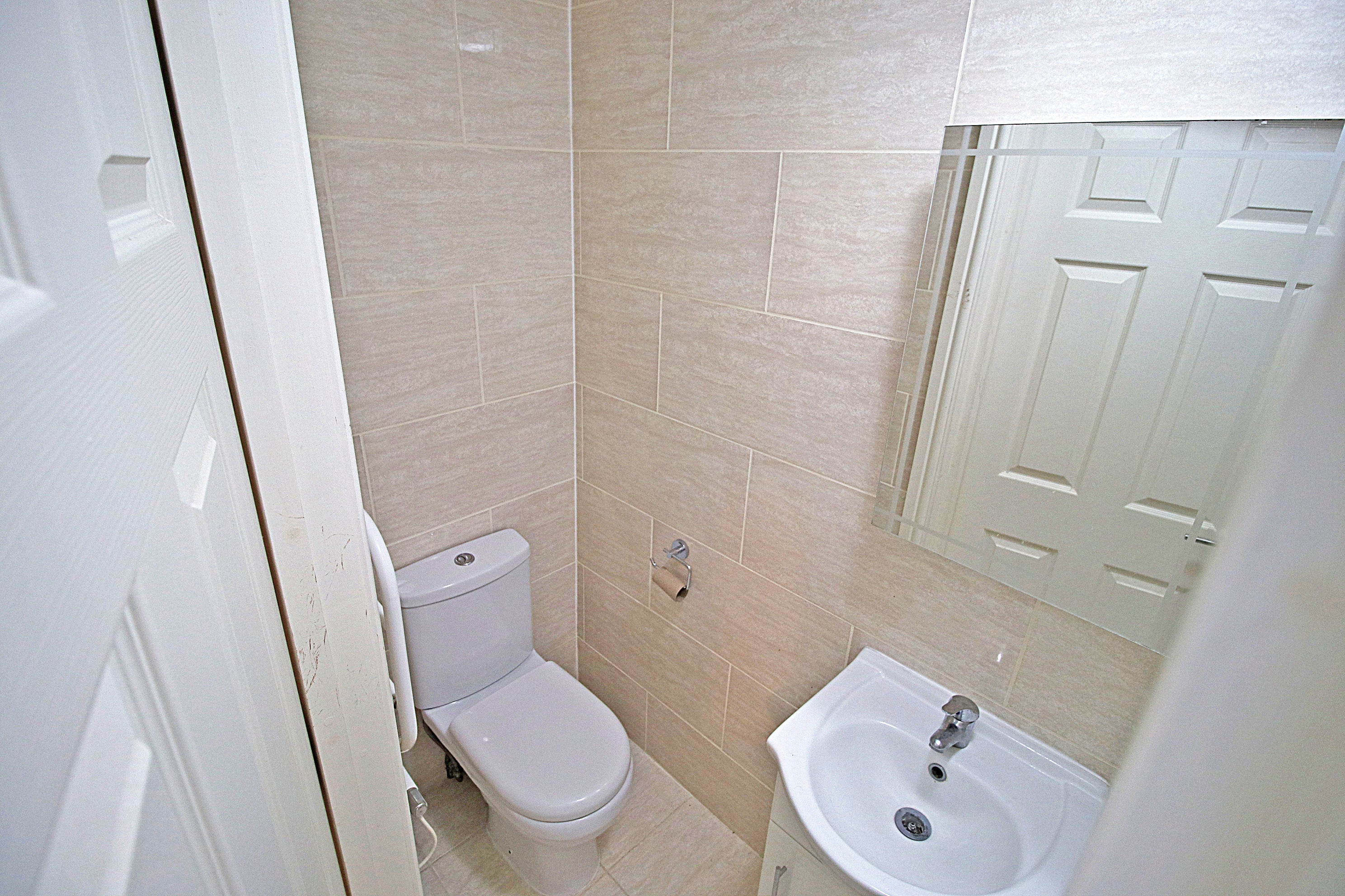 Room Goldington Road in Bedford