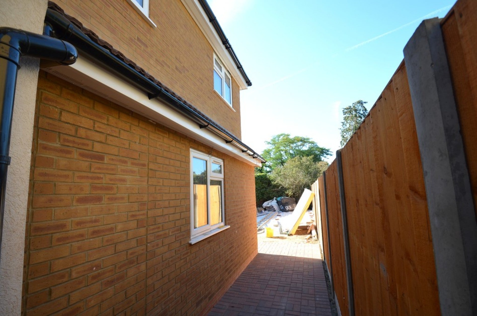 Flat St. Anne's Avenue in Borough of Spelthorne