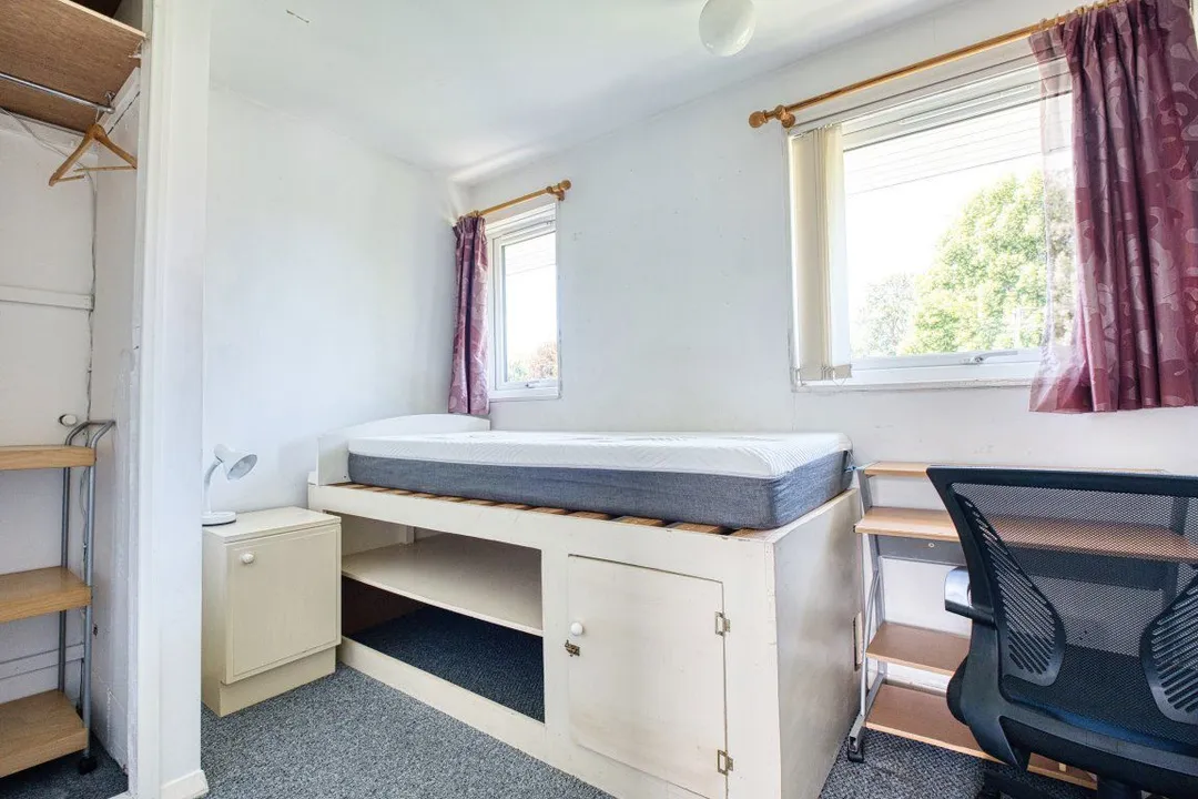 House Somner Close in Canterbury