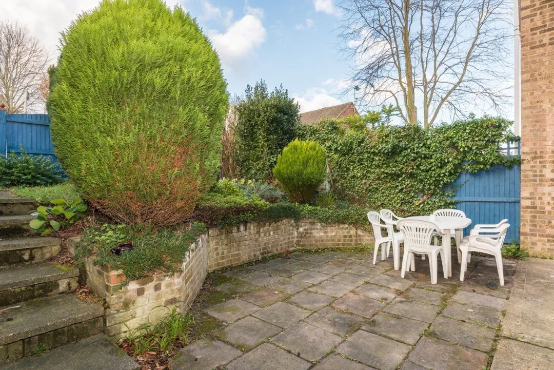 House Somner Close in Canterbury