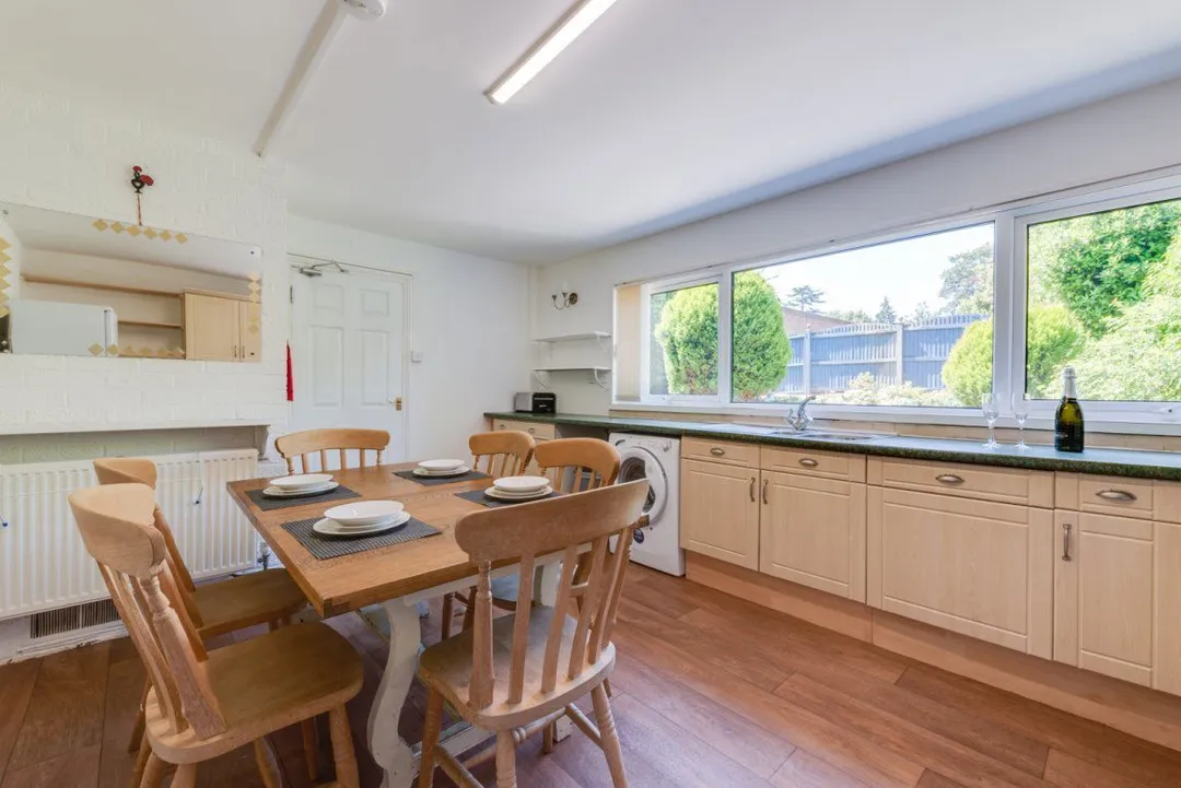 Room Somner Close in Canterbury