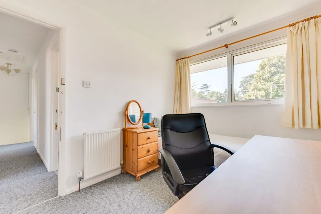 Room Somner Close in Canterbury