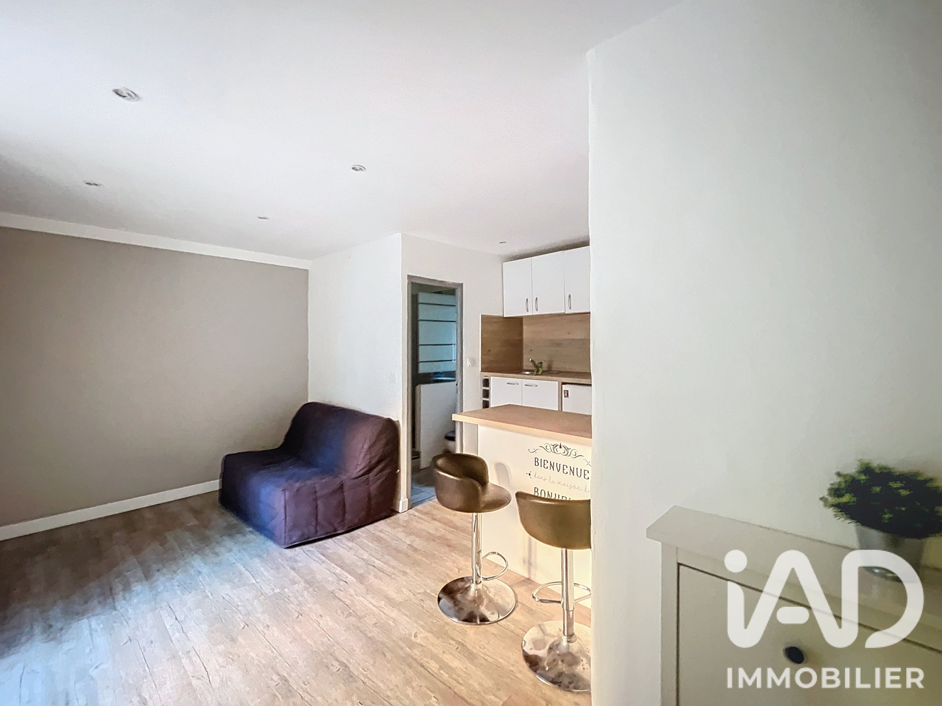 Flat Rue de la Porte de Salon in Lambesc