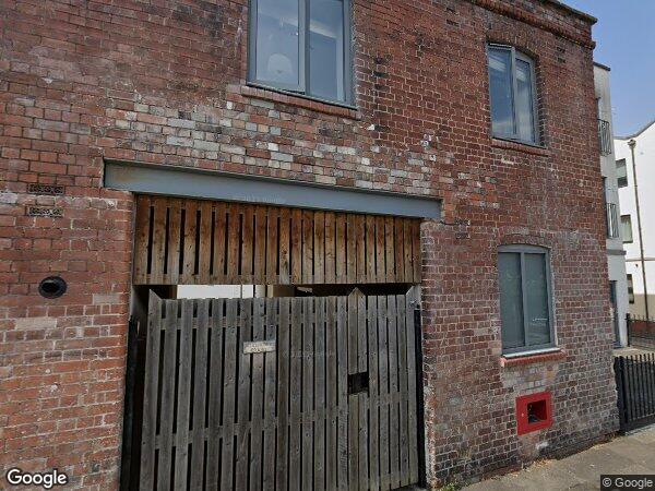 Flat Stillhouse Lane in Bristol