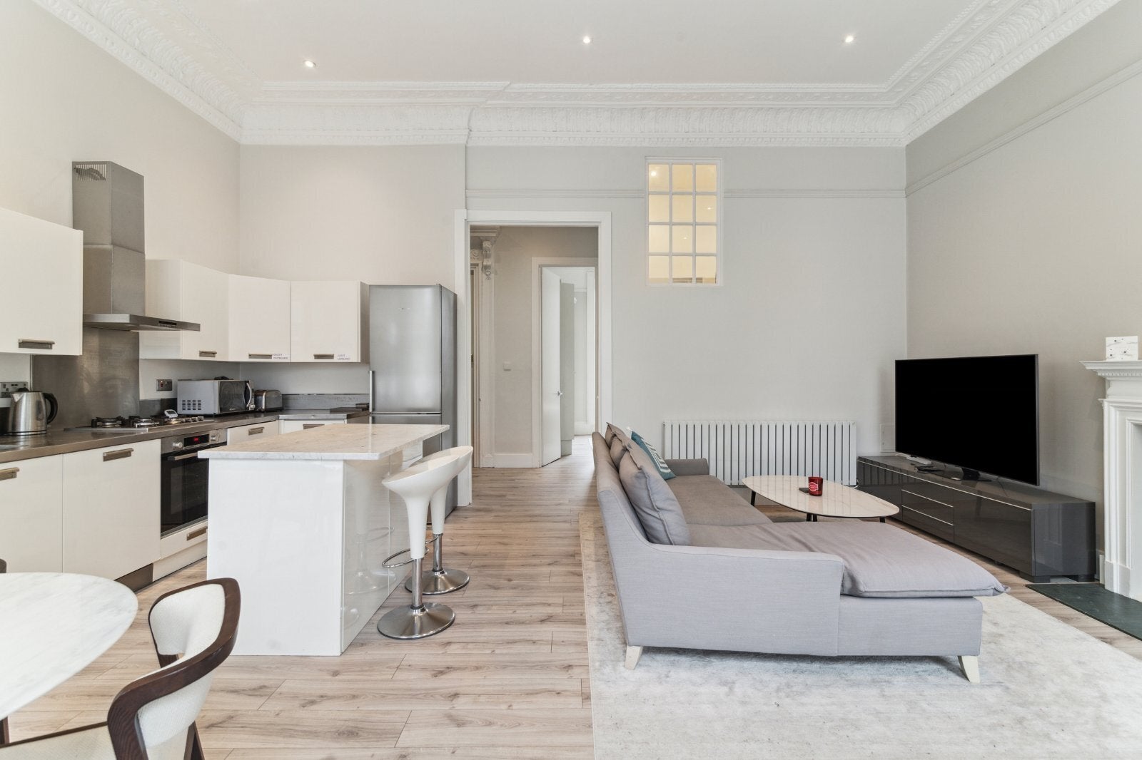 Flat Ashburn Gardens in Greater London