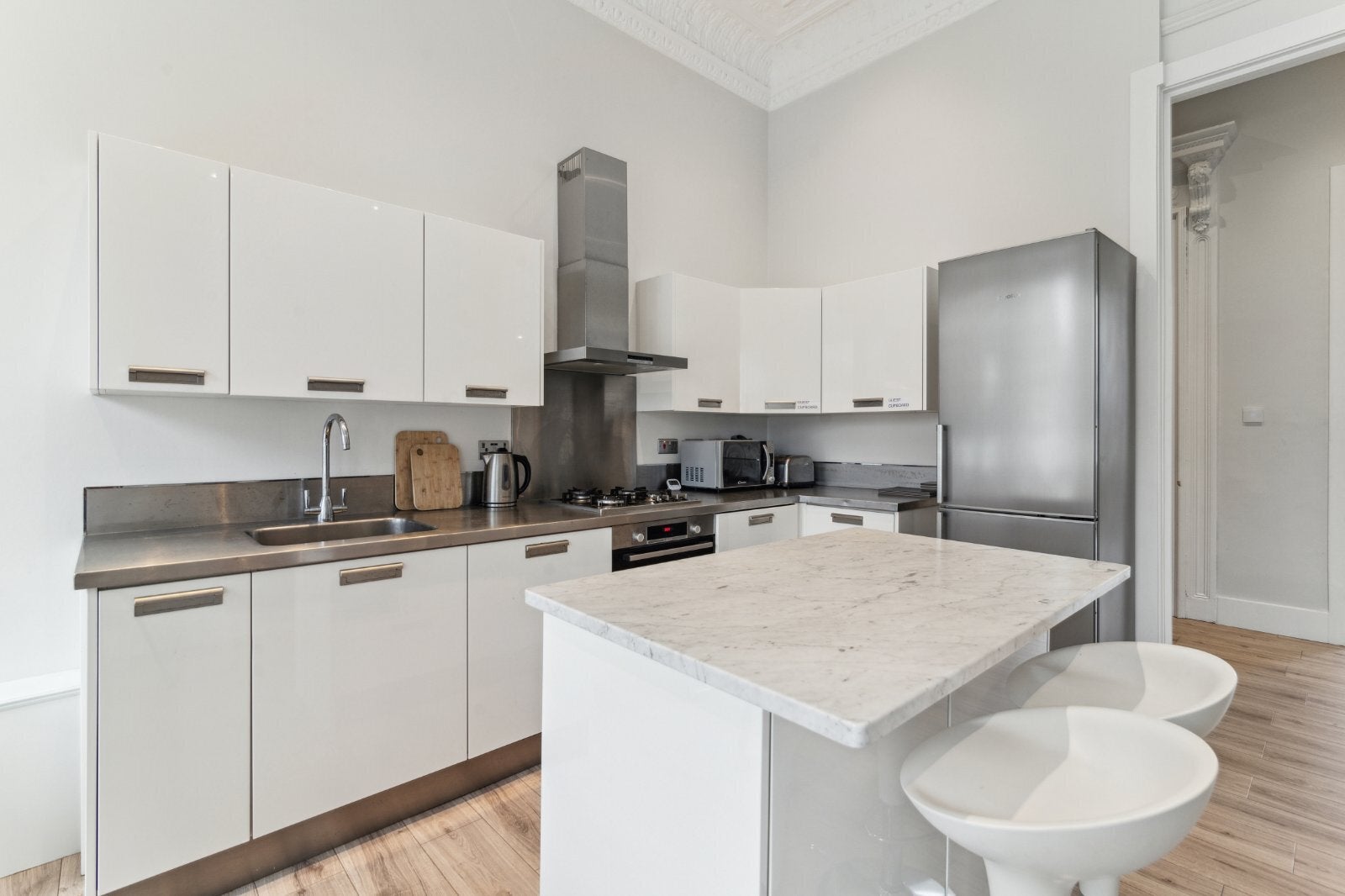 Flat Ashburn Gardens in Greater London