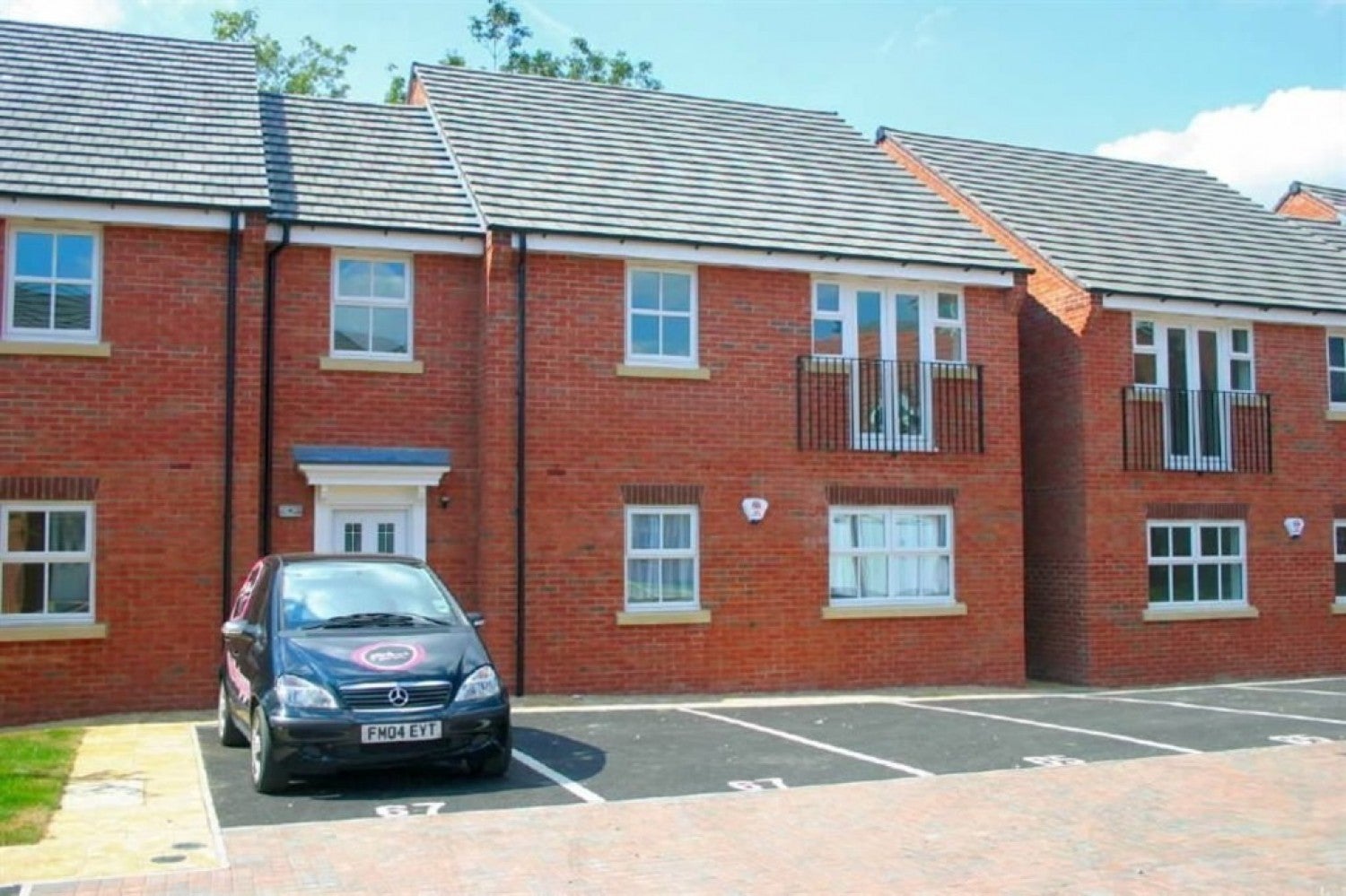 Flat Pickering Road in Harborough