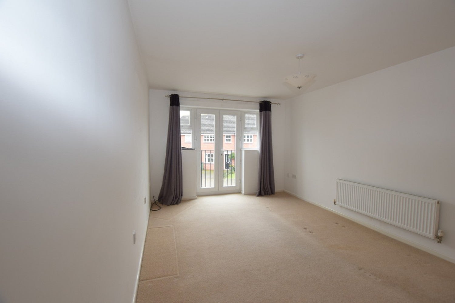Flat Pickering Road in Harborough