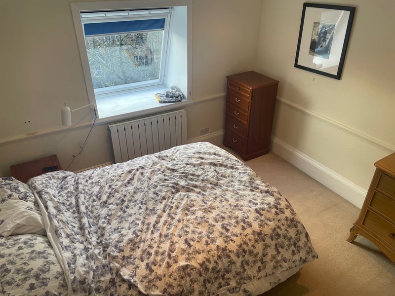 Room Athole Gardens in Glasgow