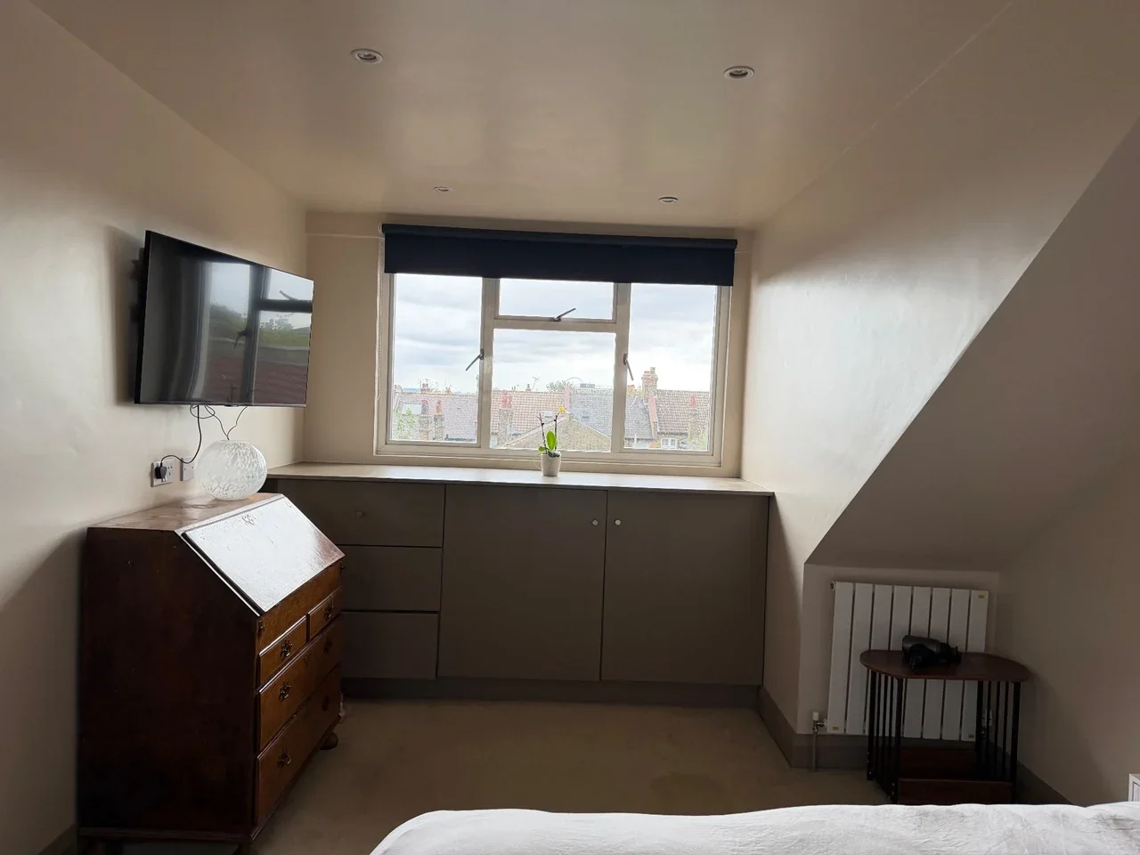 Room Furness Road in Greater London