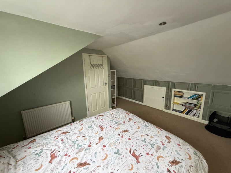 Room Clay Bottom in Bristol